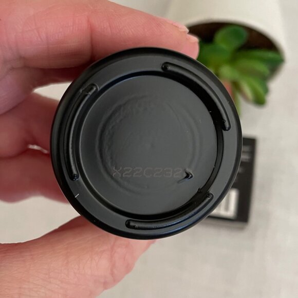 Dr Brandt Microdermabrasion Smoothing Lip Scrub Full Size 0.35oz - Picture 5 of 8